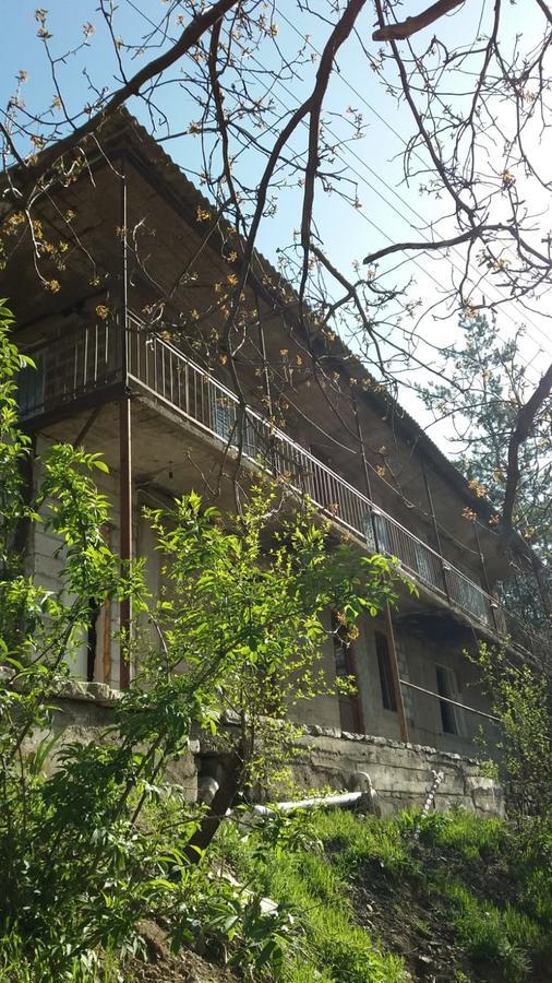 Arami Guest House Dilijan Eksteriør bilde