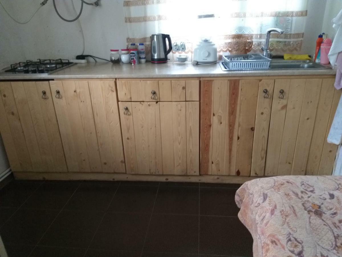 Arami Guest House Dilijan Eksteriør bilde