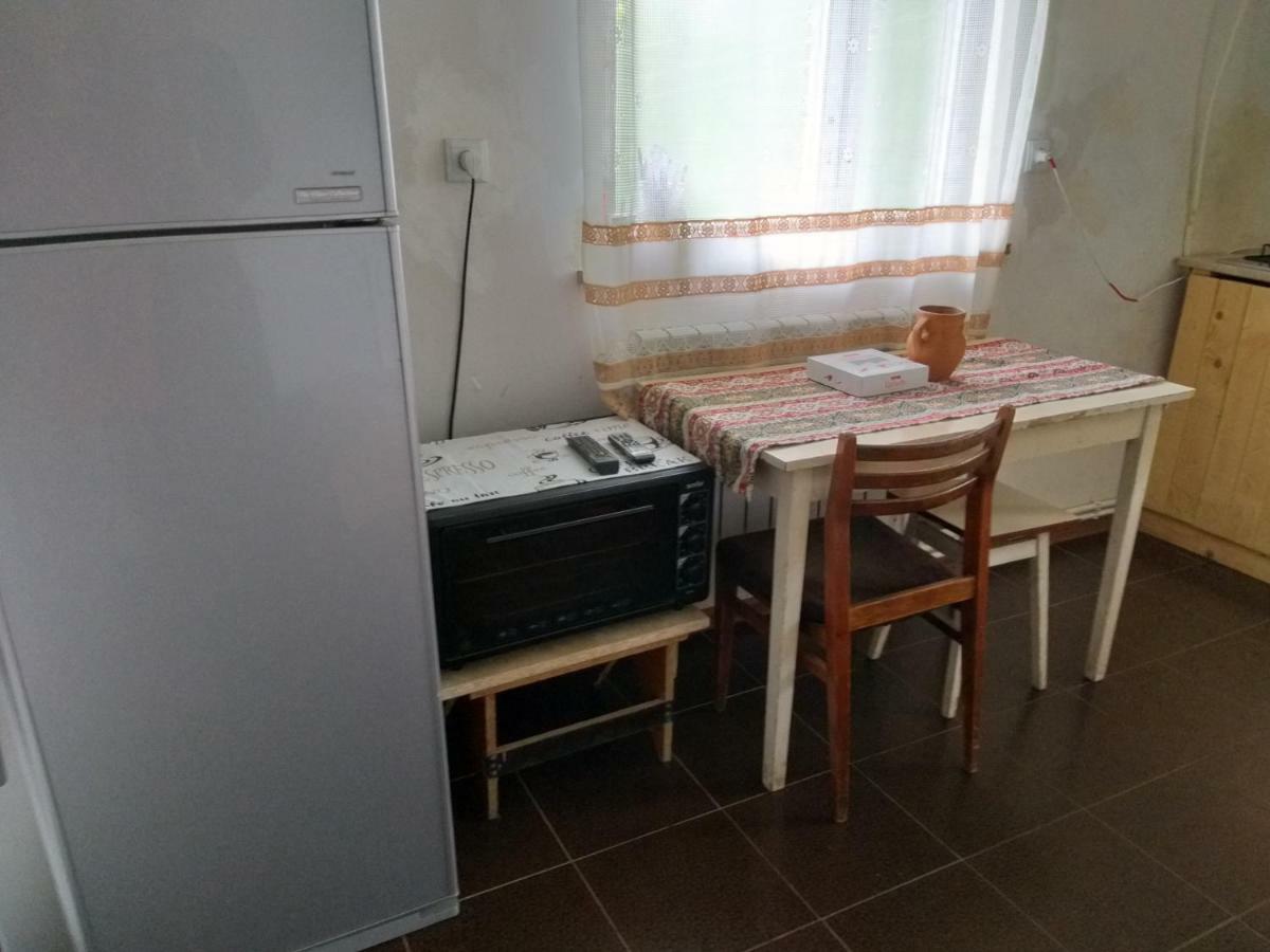 Arami Guest House Dilijan Eksteriør bilde